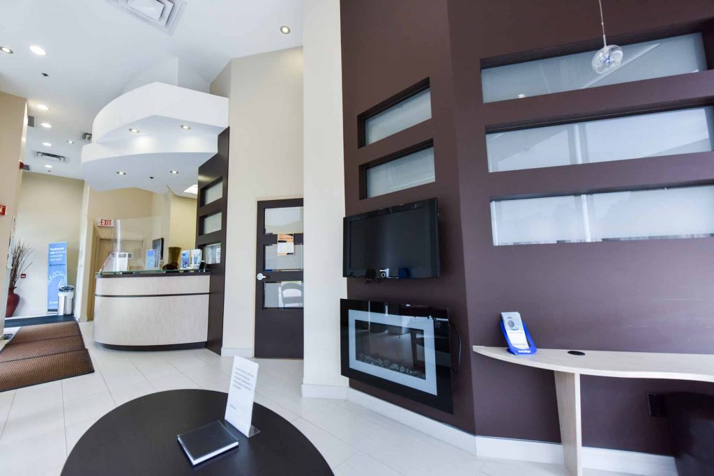 Warm & Welcoming Reception | Lifestyle Dentistry | Family & General Dentist | Mississauga | Ontario